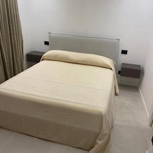 Camera con letto king size